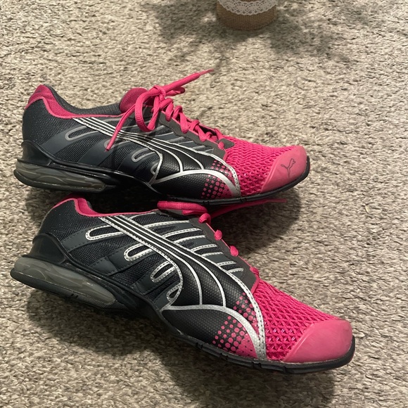 Puma running sneakers - Picture 3 of 11